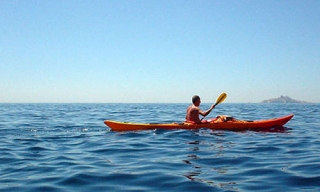 Faire du kayak en mer a Cannes